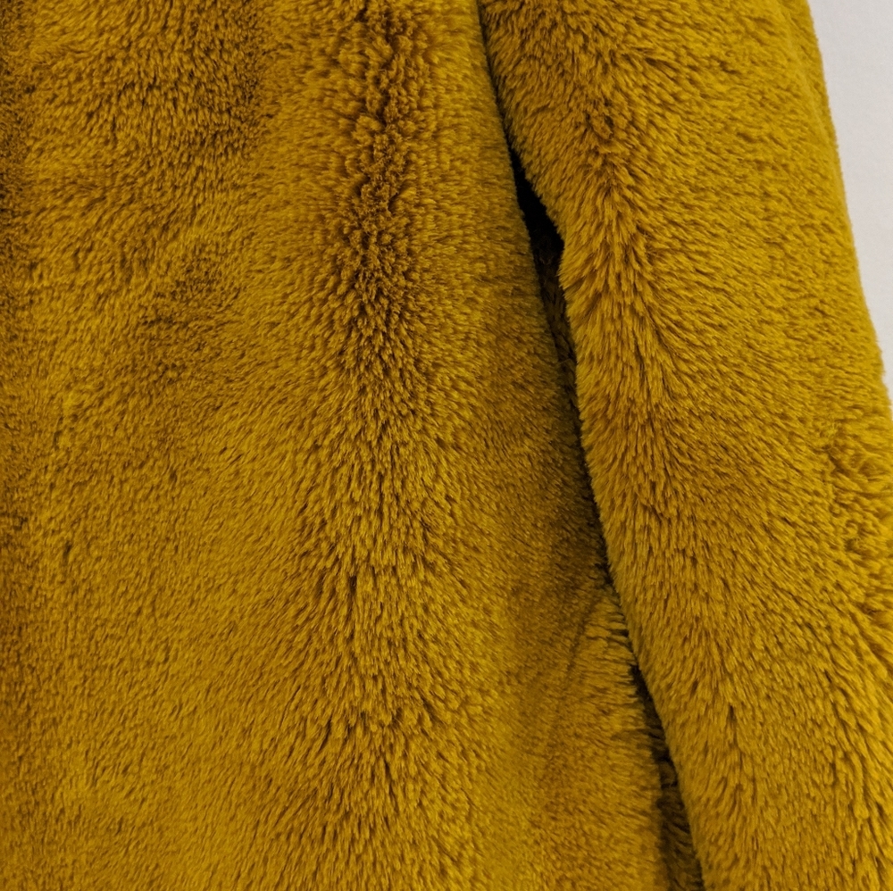Nordstrom Gold Faux Fur Coat (XS) - Picture 4 of 7